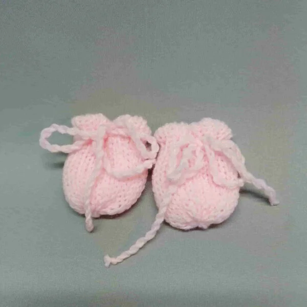 Baby wantjes roze handgemaakt gebreid