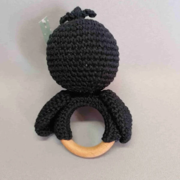 Baby rammelaar bijtring pinquin handgemaakt