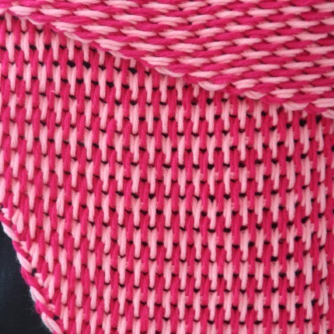 Sjaal-Tunisch-gehaakt-roze-Detail-Metsie